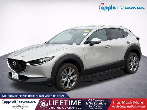 Used 2024 MAZDA CX-30 AWD 2.5 S w/ Premium Package image 3