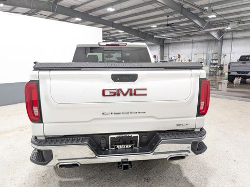 Used 2019 GMC Sierra 1500 SLT w/ SLT Premium Plus Package image 4
