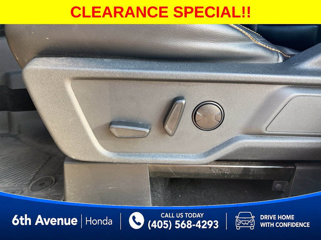 Used 2023 Ford Bronco Badlands w/ Sasquatch Package AWD/4WD image 28