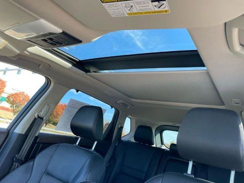 Certified 2023 Nissan Rogue SL w/ SL Premium Package image 21