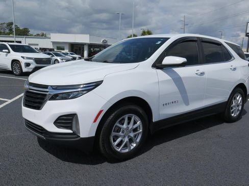 Used 2022 Chevrolet Equinox LT image 8