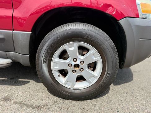 Used 2006 Ford Escape XLT image 18
