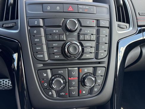 Used 2019 Buick Cascada Sport Touring w/ Dark Effects Package image 27