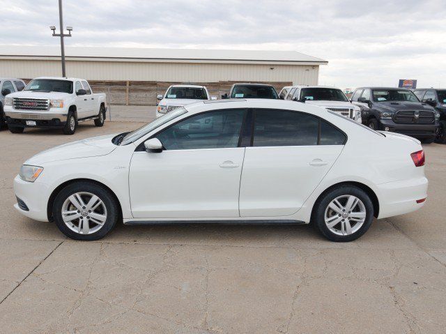 Used 2013 Volkswagen Jetta SEL FWD image 3