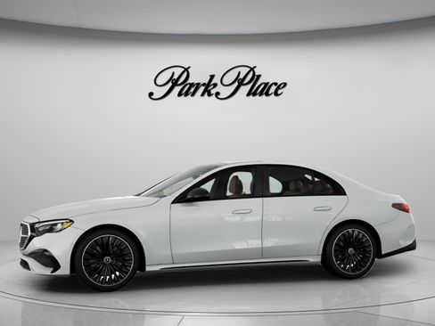 New 2026 Mercedes-Benz E 350 Sedan image 4