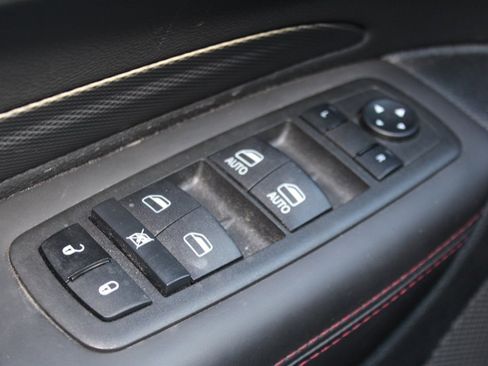 Used 2022 Dodge Durango R/T w/ Blacktop Package image 21