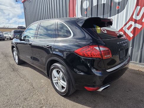 Used 2012 Porsche Cayenne S image 7