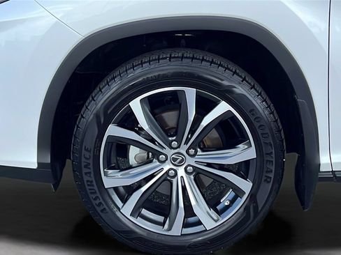 Used 2022 Lexus RX 350L FWD w/ Premium Package image 26