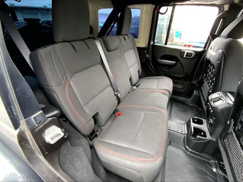 Used 2021 Jeep Wrangler Unlimited Rubicon image 19
