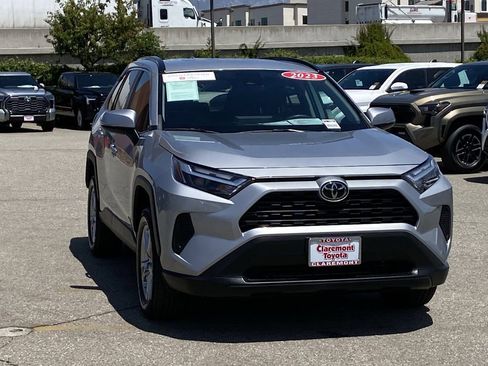 Certified 2023 Toyota RAV4 XLE AWD/4WD image 46