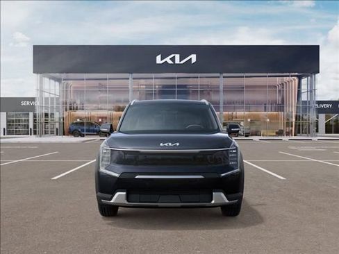 New 2026 Kia EV9 Wind image 2
