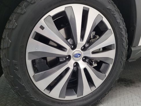 Used 2019 Subaru Ascent Limited w/ Popular Package #3 image 31