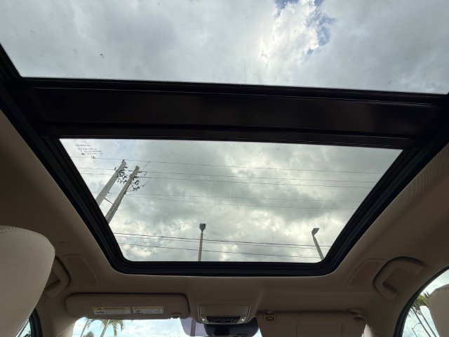 Used 2022 Acura RDX w/ Technology Package FWD image 19