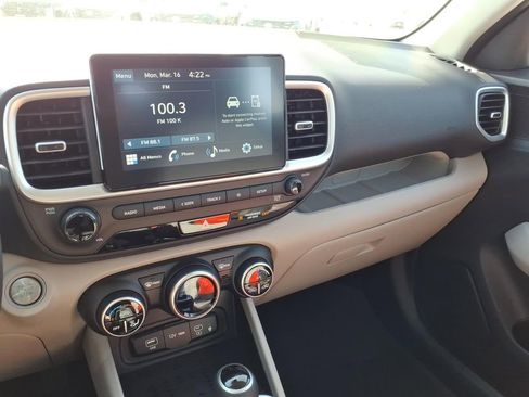 New 2026 Hyundai Venue SEL image 13