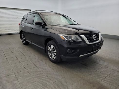 Used 2019 Nissan Pathfinder S AWD/4WD image 13