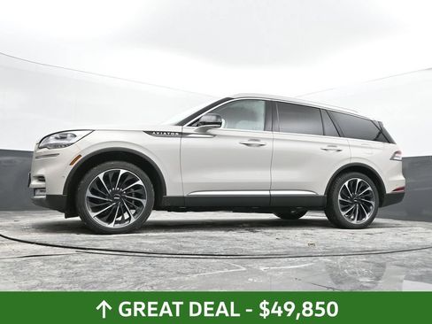 Used 2024 Lincoln Aviator Reserve w/ Equipment Group 201A AWD/4WD image 52