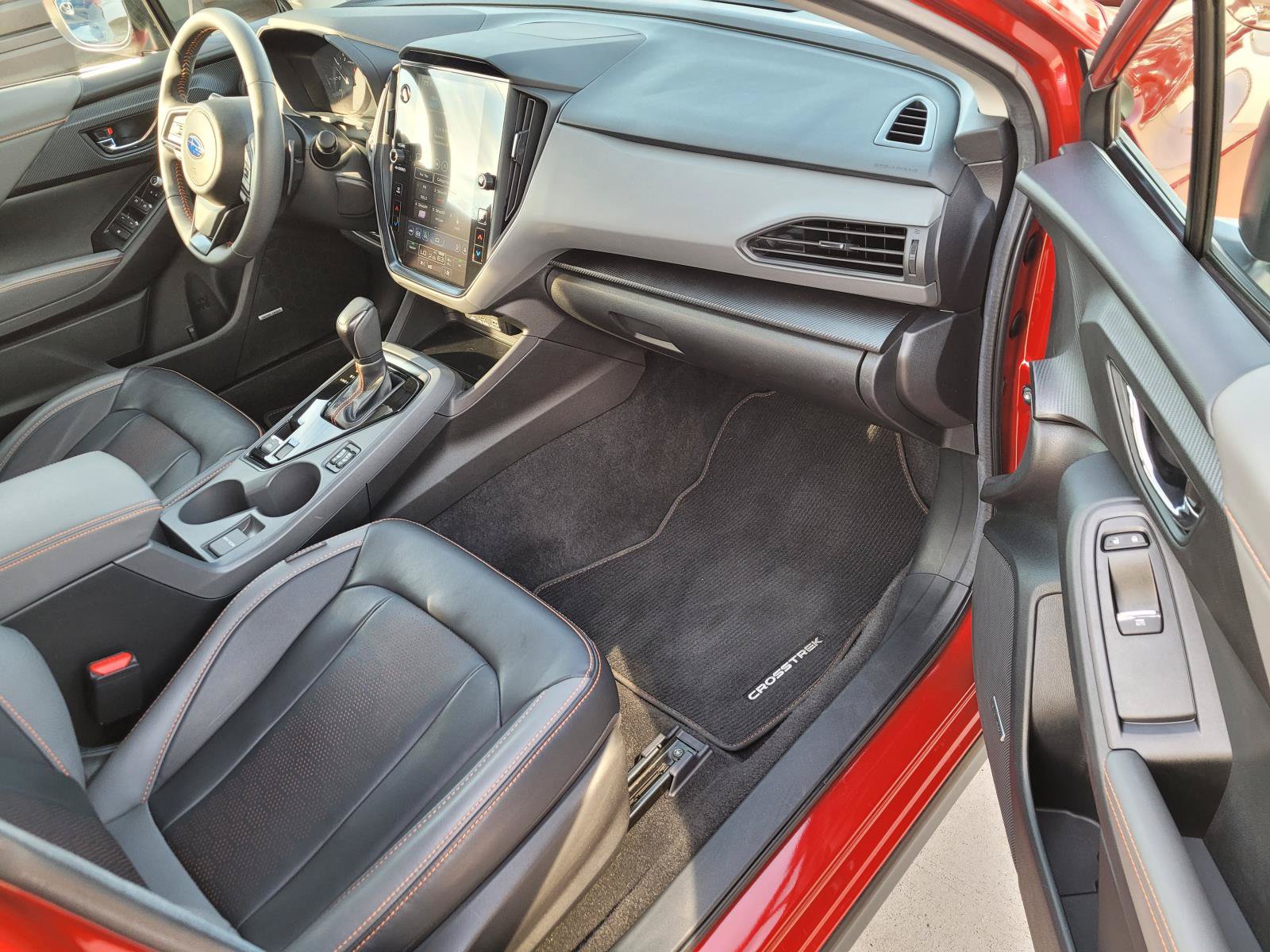 Certified 2025 Subaru Crosstrek 2.5i Limited w/ Crosstrek Mirror Package AWD/4WD image 23