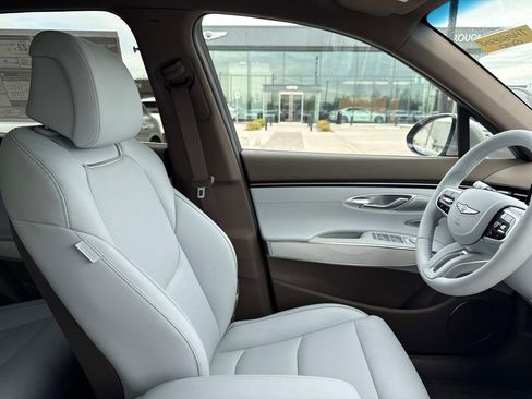 New 2026 Genesis GV70 2.5T Advanced image 13