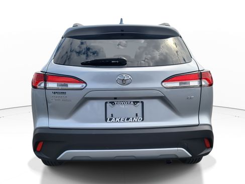 Certified 2024 Toyota Corolla Cross LE image 6