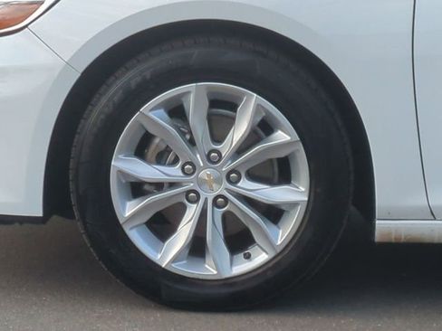 Used 2024 Chevrolet Malibu LT FWD image 17