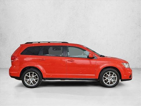 Used 2018 Dodge Journey SXT w/ Connectivity Group image 4
