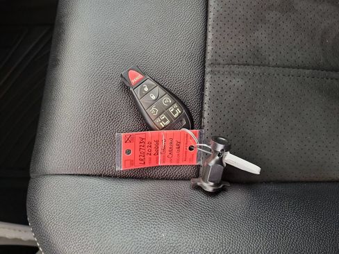 Used 2020 Dodge Grand Caravan SXT FWD image 27