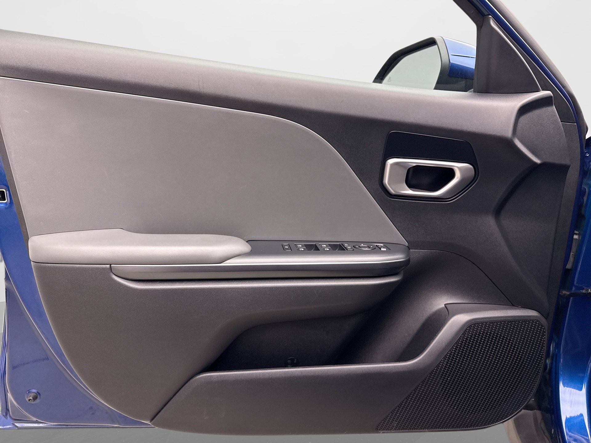 Used 2025 Kia K4 FWD image 9