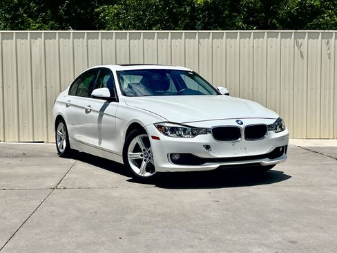 Used 2014 BMW 328i Sedan RWD image 1