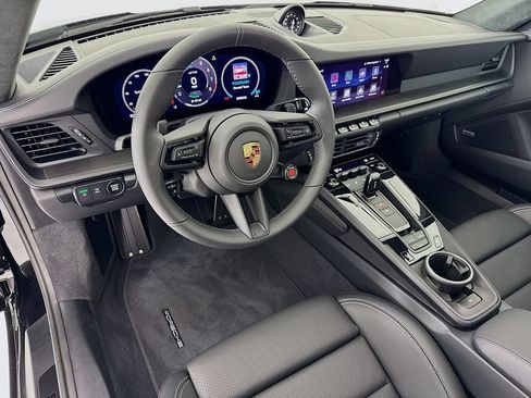 Used 2026 Porsche 911 Carrera GTS RWD image 4