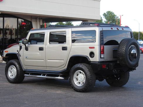 Used 2005 HUMMER H2 w/ Preferred Equipment Group AWD/4WD image 6