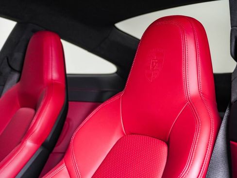 Certified 2024 Porsche 911 GT3 RWD image 19