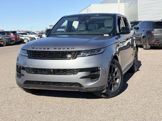 Used 2024 Land Rover Range Rover Sport SE AWD/4WD image 3