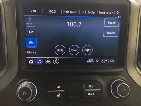 Used 2020 Chevrolet Silverado 1500 LT image 25