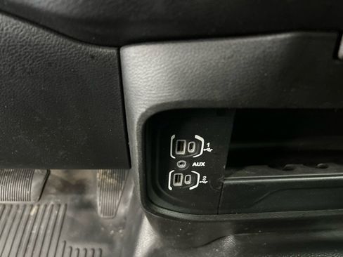 Used 2024 RAM 3500 Tradesman w/ Electrical Accessory Group image 13