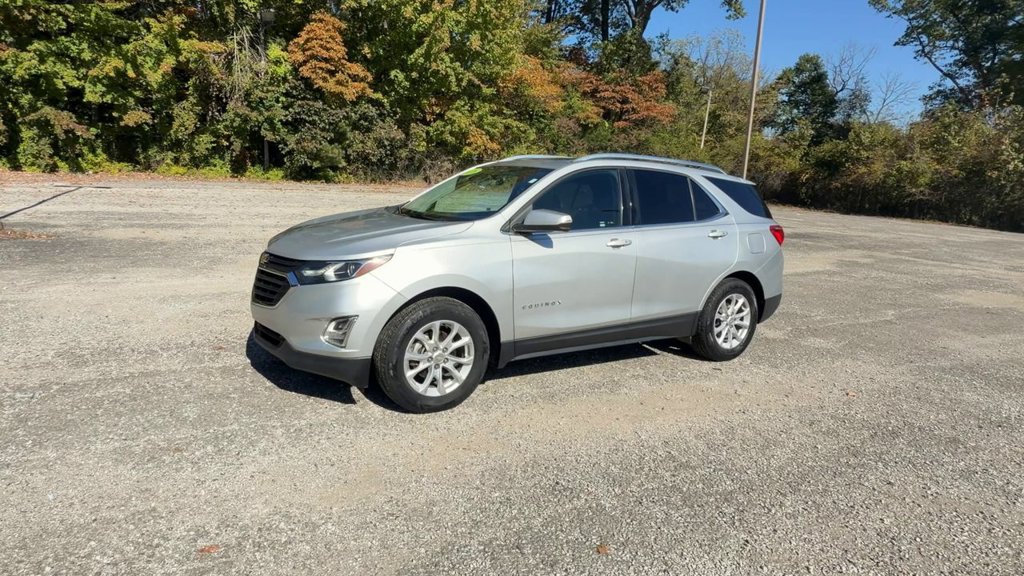 Used 2018 Chevrolet Equinox LT w/ Sun & Infotainment Package FWD image 4