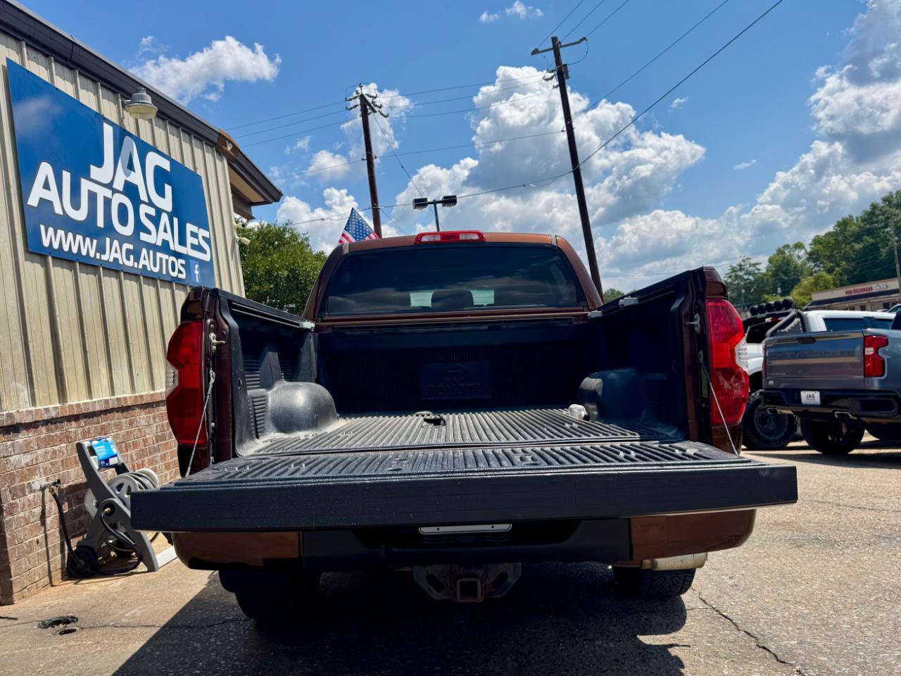 Used 2014 Toyota Tundra 1794 Edition AWD/4WD image 10