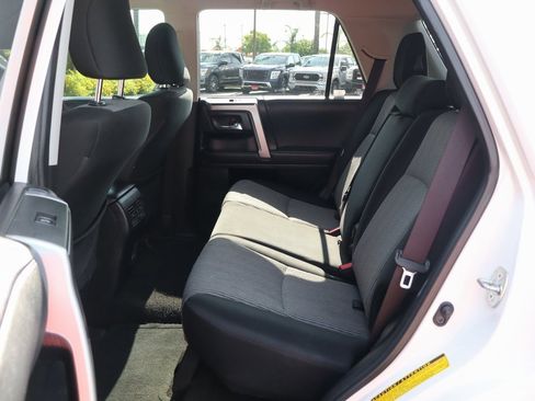 Used 2022 Toyota 4Runner SR5 image 40