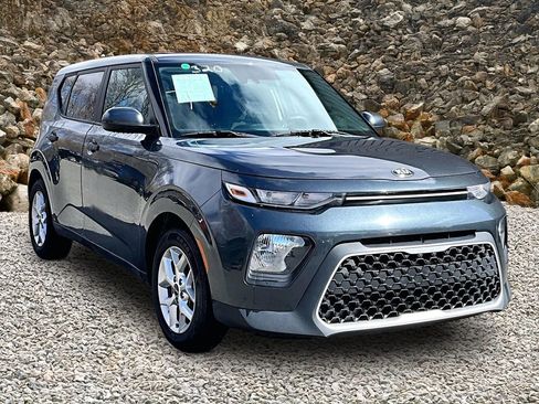 Used 2021 Kia Soul S FWD image 10