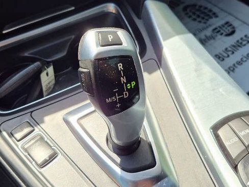 Used 2015 BMW 320i Sedan RWD image 44