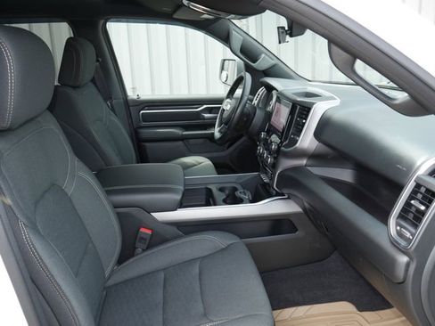 Used 2025 RAM 1500 Big Horn AWD/4WD image 27