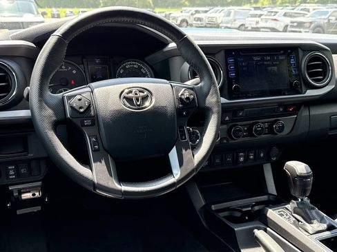 Used 2018 Toyota Tacoma TRD Pro AWD/4WD image 22