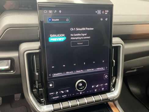 Certified 2025 GMC Yukon Denali w/ Sun & Power Step Package AWD/4WD image 23