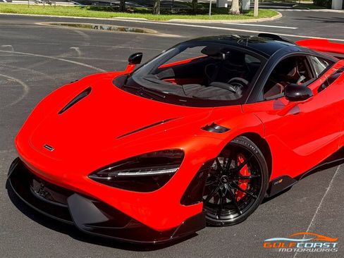 Used 2021 McLaren 765LT RWD image 10