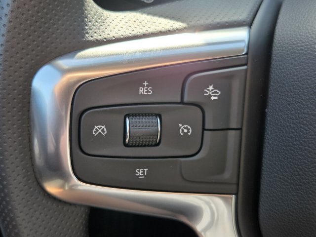 New 2026 Chevrolet Blazer LT w/ Convenience Package FWD image 14