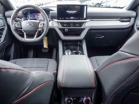 New 2026 Ford Explorer ST-Line w/ ST-Line Street Pack image 28