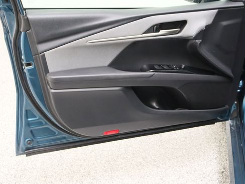 Used 2025 Toyota Camry LE FWD image 12