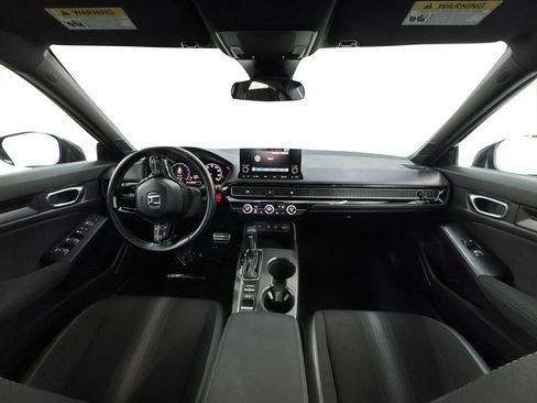Used 2025 Honda Civic Sport image 17