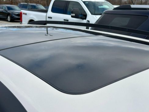 Used 2019 Ford Escape SEL image 7