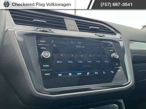 Used 2023 Volkswagen Tiguan SE R-Line FWD image 37