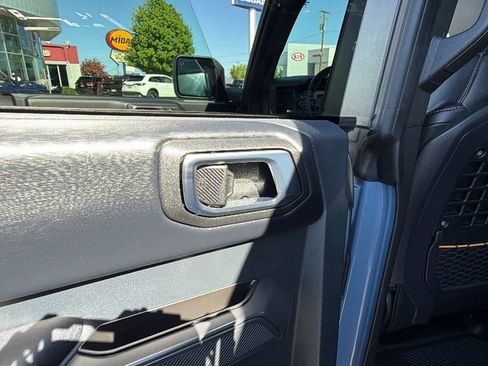 Used 2024 Ford Bronco Badlands AWD/4WD image 15